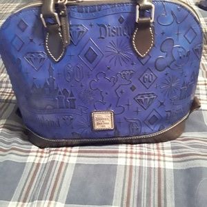 Dooney & Bourke  purse